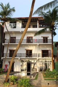 PRANA Beach Hotel Hikkaduwa