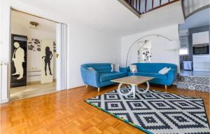 3 Bedroom Nice Home In Privlaka