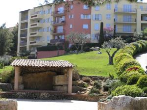 Appartements Mougins Le Haut : photos des chambres