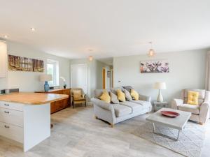 2 Bed in Cliffords Mesne 78696