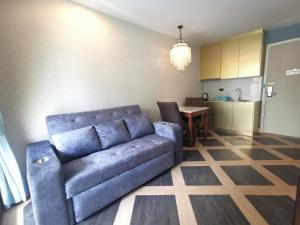 G63 Pool access room Espana Condo Resort Pattaya