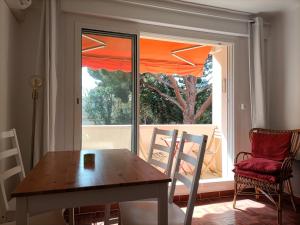 T2 à 50 mètres de la mer