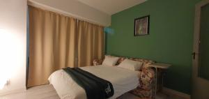 Old Town Luxe Retreat - Calea Victoriei CEC Bank