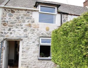 Y Bwthyn Bach Cute Stone Cottage in Tywyn