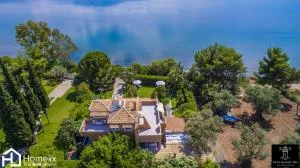 Faros Seaside Villa - 250 sqm in Politika of Evia - Skála