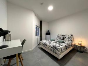 Appartements iota - studio 2 pers / centre - proche hopital : photos des chambres
