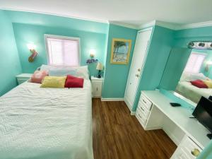 Venture Out 646 Octopus Dr Comes WITH GOLF CART
