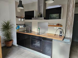 Appartement cosy climatisé dans résidence fermée