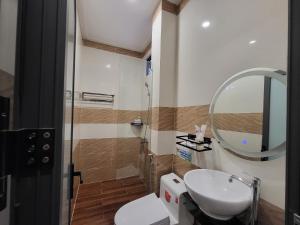 RUBY HOTEL Vĩnh Long