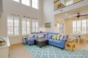 Shuttle to Beach Millville Townhome with Porch - 3hvězdičkové hotely ve městě Millville