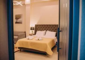 Nicolas Luxury Suites