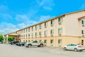 Super 8 by Wyndham San Antonio/Fiesta - Boerne