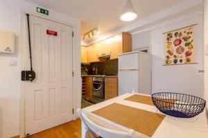 Contemporary Apartment in Chiado 3