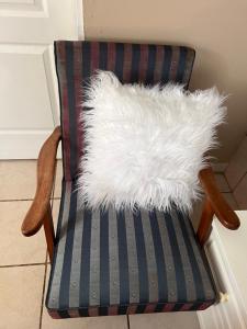 17 Byvanger Luxury Home Deluxe Queen Suite Room 1