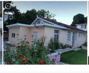 The Beverly - Niger Corner