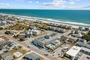 Loggerhead Inn and Suites - نورث توبسالي بيتش