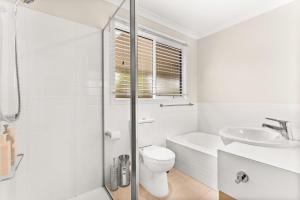 Amongst the Palms Inverloch