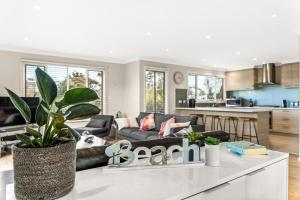 Amongst the Palms Inverloch