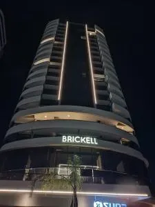 Torres Brickell 2B. - E. Bancalari