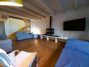 Casa moderna para 6 con piscina, chimenea, wifi y A/A en Costa Brava - ES-89-123 - Ventalló