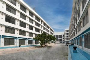 Townhouse Royal Palms Hotel - Lily Collection