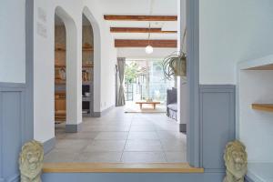 MORITO Funny house - 4hvězdičkové hotely ve městě Hajama