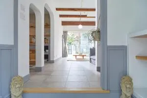 MORITO Funny house - Yokosuka