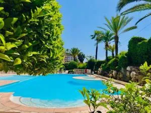 Front de mer, 8min du Palais des Festivals - 戛纳拉博卡