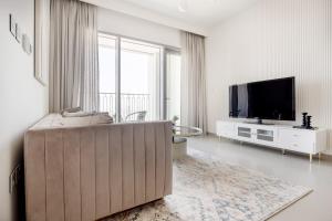 Frank Porter - Downtown Views II