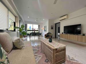 Kakad Classic 5, 16th Rd, Pali Village, Khar West by Connekt Homes