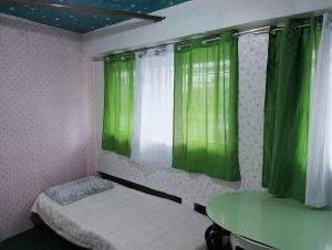 QUICKSHIELD HOMESTAY