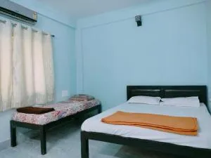 Hotel Royal Leelas Inn - 卡希德