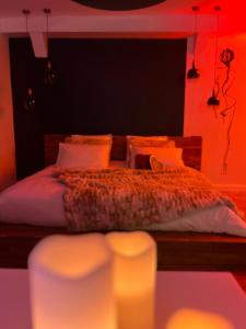 Appartements Love Room Cholet Le Double L : photos des chambres