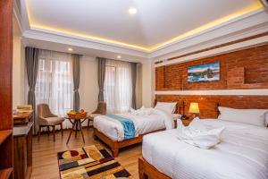 Darbar Heritage Inn