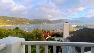 Bougainvillea House - The Heart of Simonstown