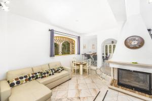 Villa Miralago by Villa Plus