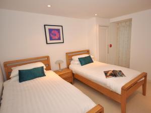 3 bed in Ilfracombe DARWI