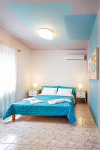 Catherine Blue Suites - 4 minutes off the Beach