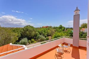 Villa Figueiras by Villa Plus