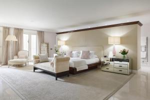 Hotels Hotel Cap Estel : photos des chambres