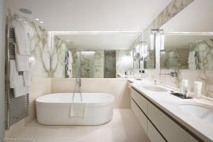 Hotels Hotel Cap Estel : Suite Ambassadeur Signature