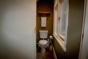 WhiteGates Rows City Centre Apartment by Rework Accommodation