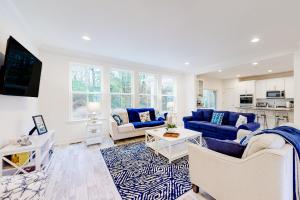 The Estuary - 26643 Weathervane Way