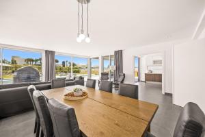 Villa Casa Lirio by Villa Plus