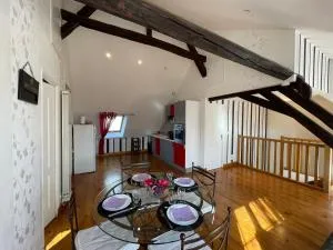 Appart' Privé à Issoudun : Confort et Style - Civray