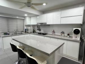 Peaceful Escape - Landed Endlot House Subang Jaya