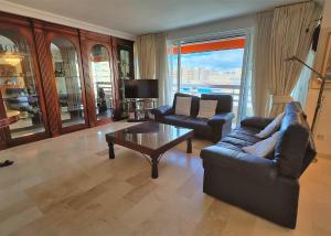 PM 1-7A. Spacious Two Bedroom Apartment in Marbella Centre.