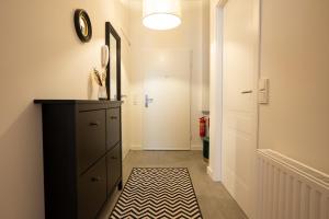 Fully renovated 2-room central apartment