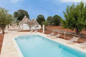 Magnificent Stefano's Trulli