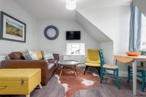 South Street Apartments - No 14G